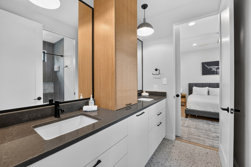 Austin Furnished Townhouse 