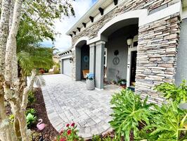 Spacious Front Entry