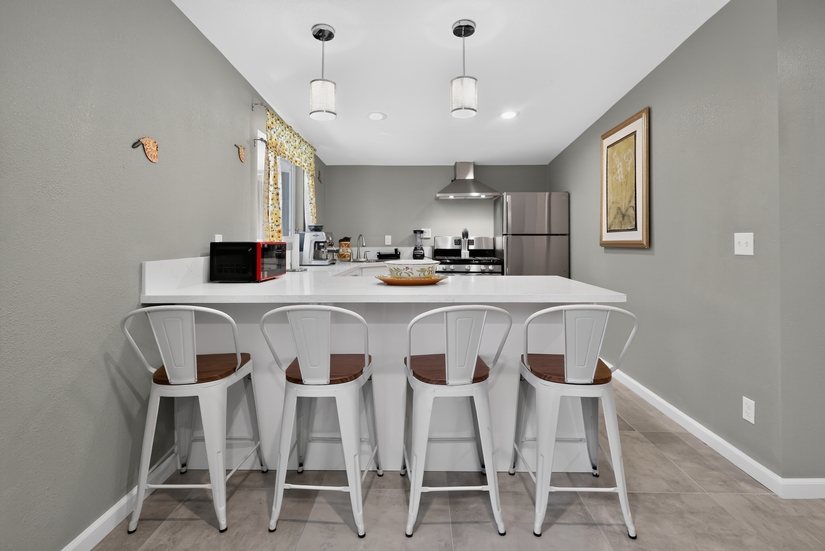 Furnished Home Walkable to Disneyland