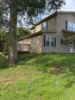 1008 Oak Trail Cir