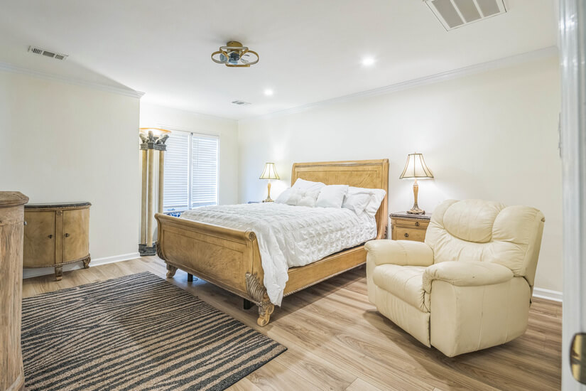 Kickback and Enjoy the Savannah River