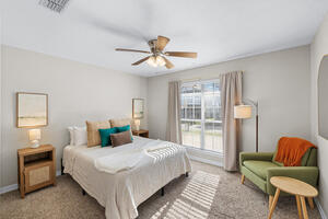 Walk to AM and Northgate King Beds Patio