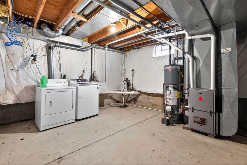 Three Bedroom Furnished in Buffalo