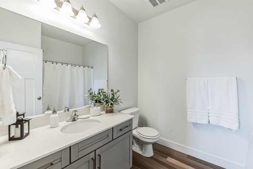 Furnished Condo Mountain View Village