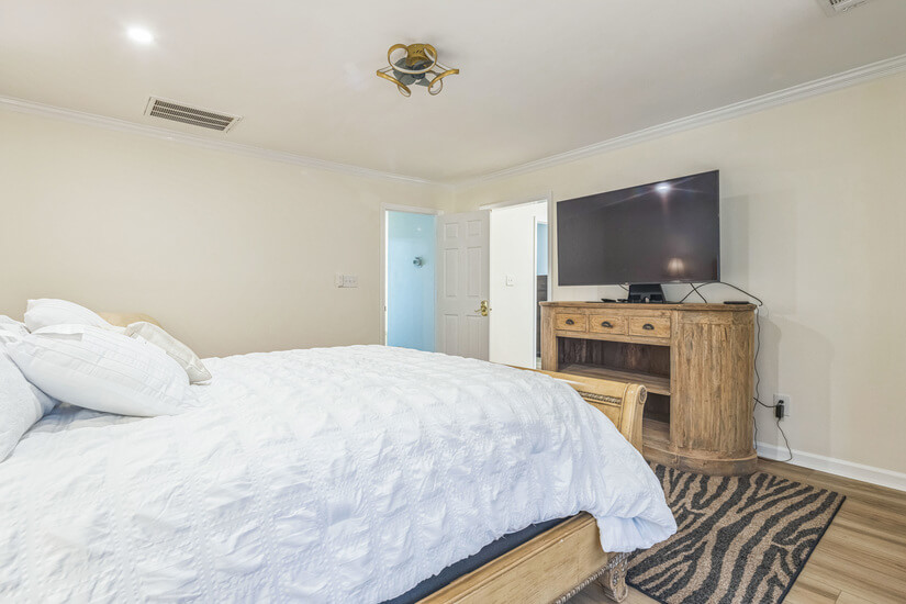 Kickback and Enjoy the Savannah River