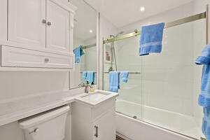 Furnished Luxury Bay Views