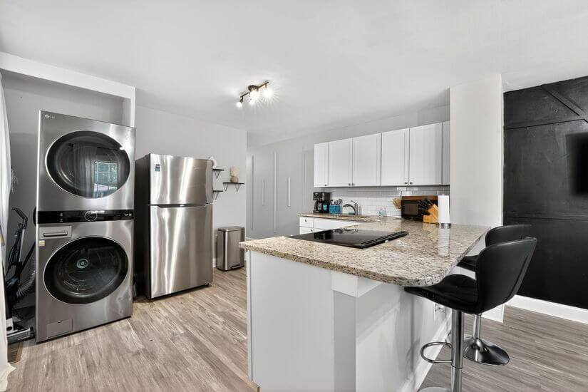 Urban Oasis 6 Min from Uptown Charlotte