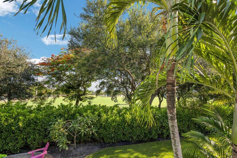 MidCentury Modern Oasis Fort Lauderdale