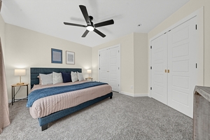 408 Meadowbrook Dr