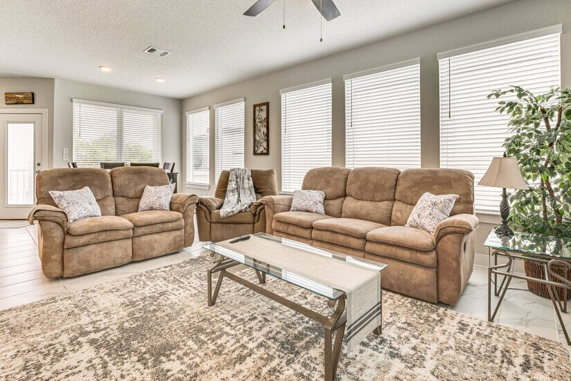 Furnished Luxury Home in San Antonio