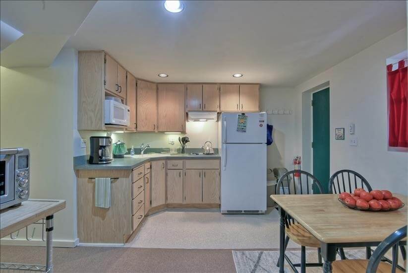 Kitchen is fully equipped with cookery, cutle
