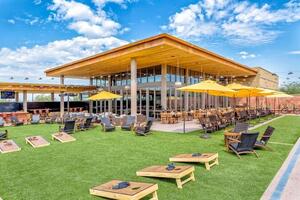 Chic Luxury at Thompson Peak the Ridge