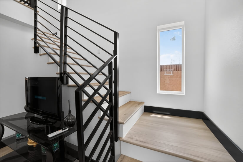 New 2 bed 2 bath ADU with Balcony