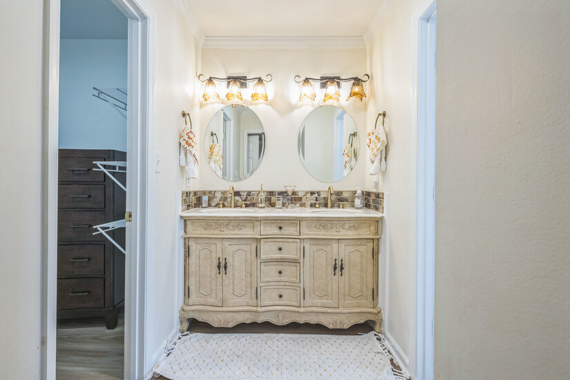 Kickback and Enjoy the Savannah River