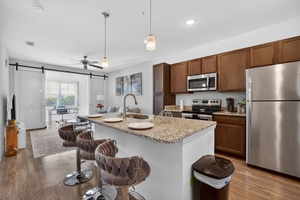  Furnished 1BR for Business Stays