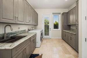 Luxury 6B65B Ocean view House