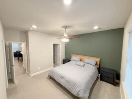 2nd floor suite. king bed. 10inch serta