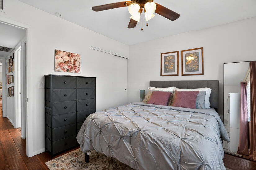 Furnished 2 bedroom