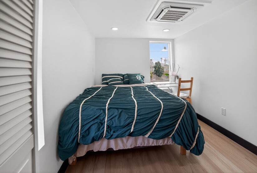 New 2 bed 2 bath ADU with Balcony