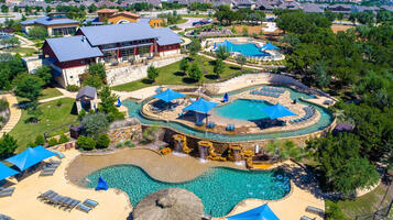 Furnished Luxury Home Pool and Spa 