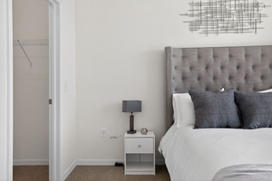  Furnished 1BR for Business Stays