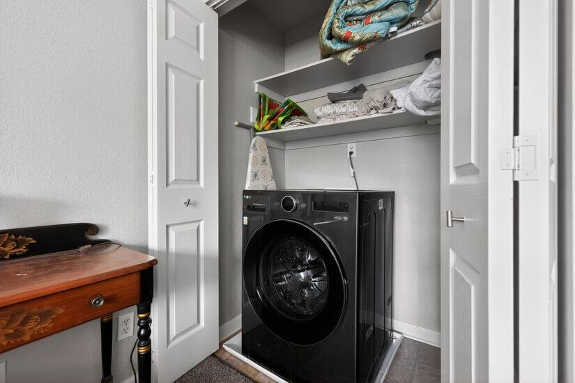 Beautiful Remodeled Fully Furnished Home