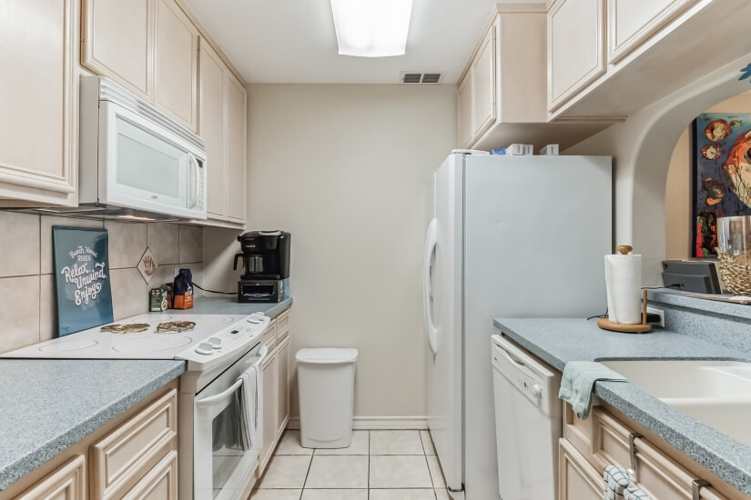 Corpus Christi Furnished on the Canal