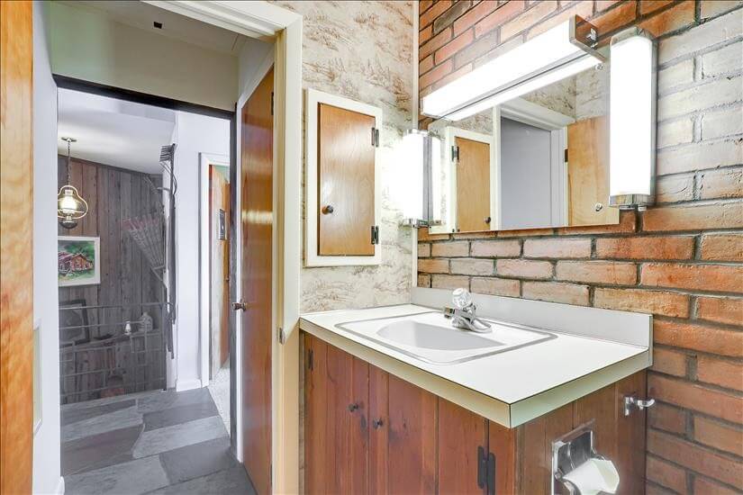 Furnished Remote Work Dream near Albany 