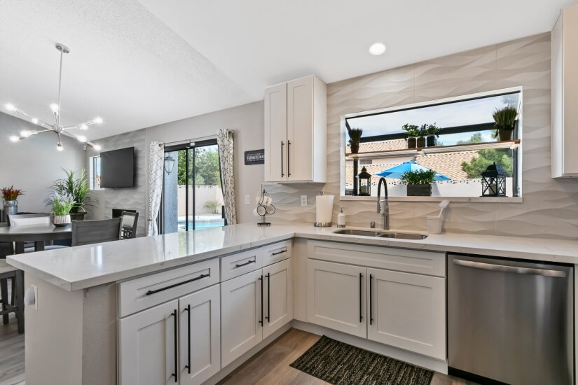 Kitchen/New Appliances