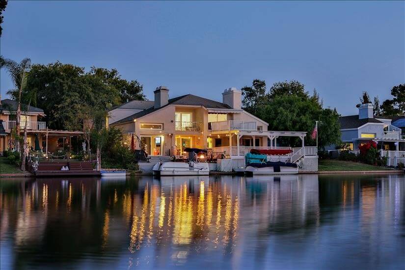 Furnished Home on Lake in Orange County