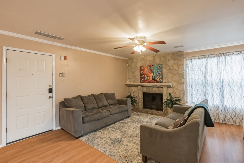 Aspen Village Furnished Condo