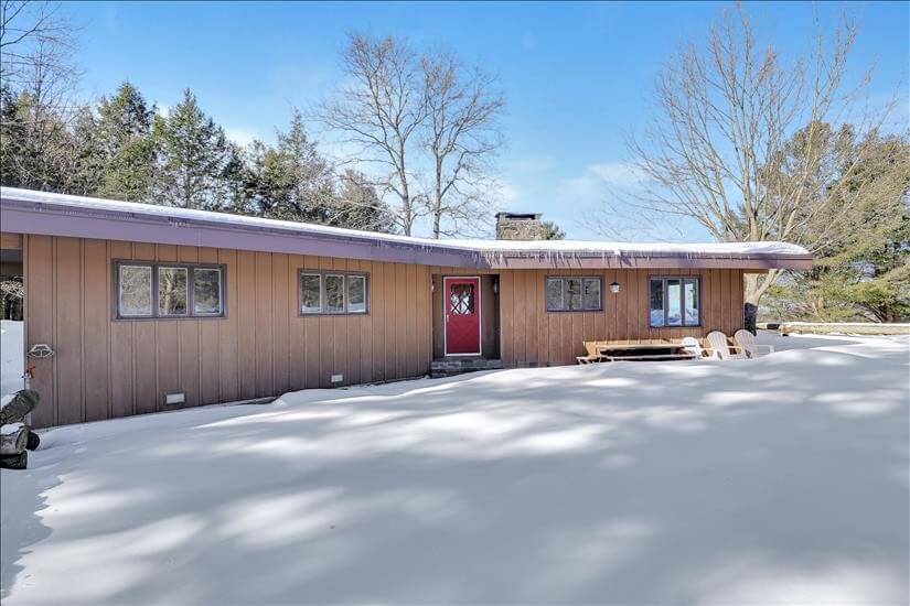 Furnished Remote Work Dream near Albany 