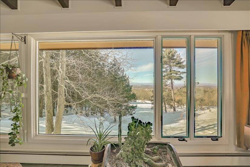 Enjoy lights of the State Capitol at night