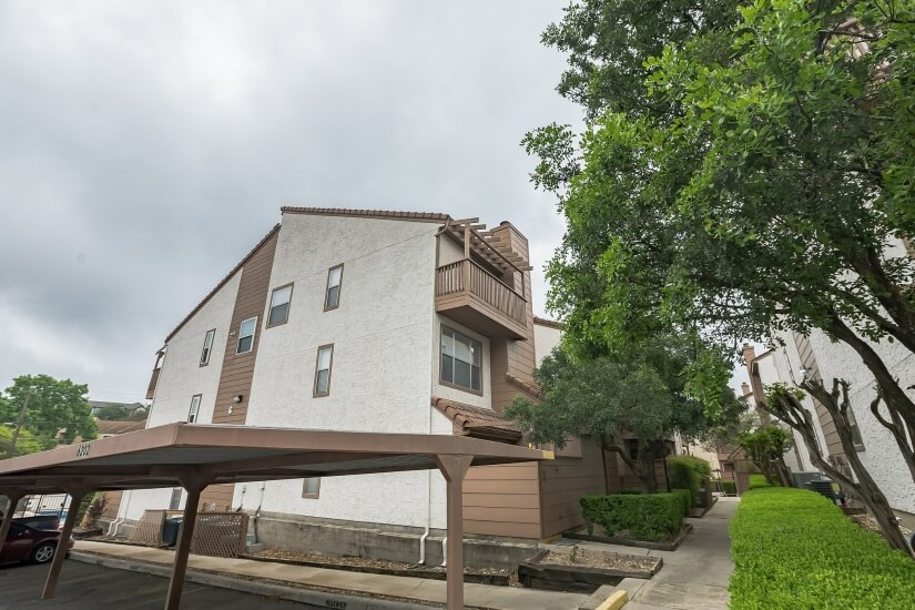 Aspen Village Furnished Condo