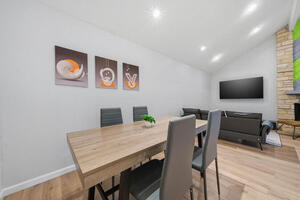 Dinning Table