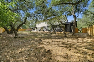 408 Meadowbrook Dr