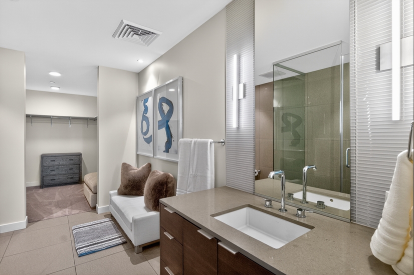 Furnished Condo in Biltmore Area Phoenix