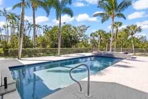 Seashell Paradise 5BR with Pool and Spa