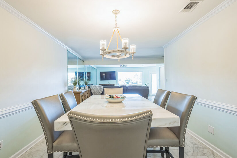 Kickback and Enjoy the Savannah River