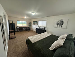 Quiet and Beautiful Home In WA