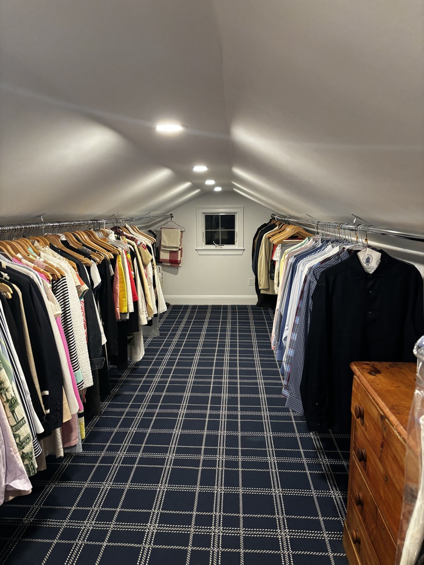 Walk in closet!  Tons of space!
