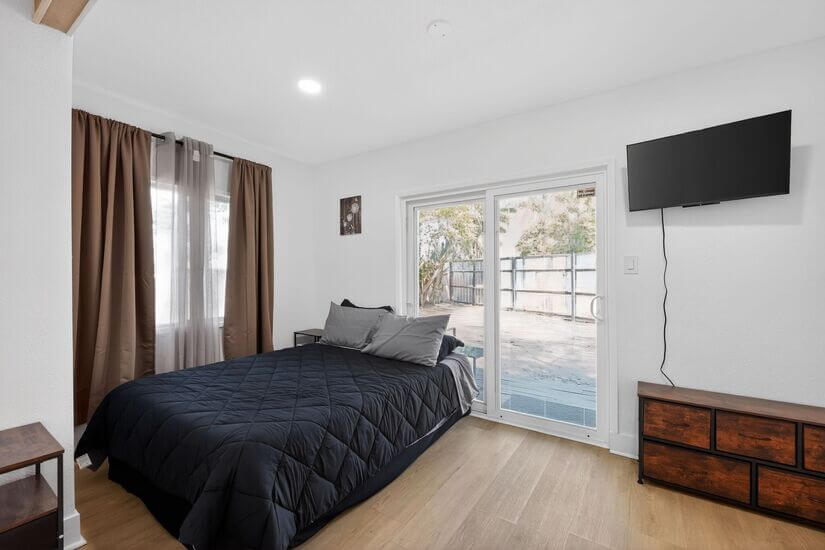 Furnished House Near Down Town Riverside