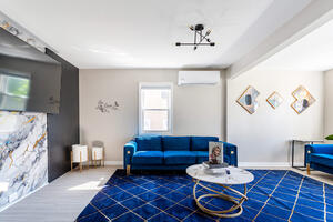 Cozy 3BR Westchester Home 30m to city