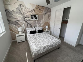 Gated Exec TH 3BR Trav Nurse Friendly