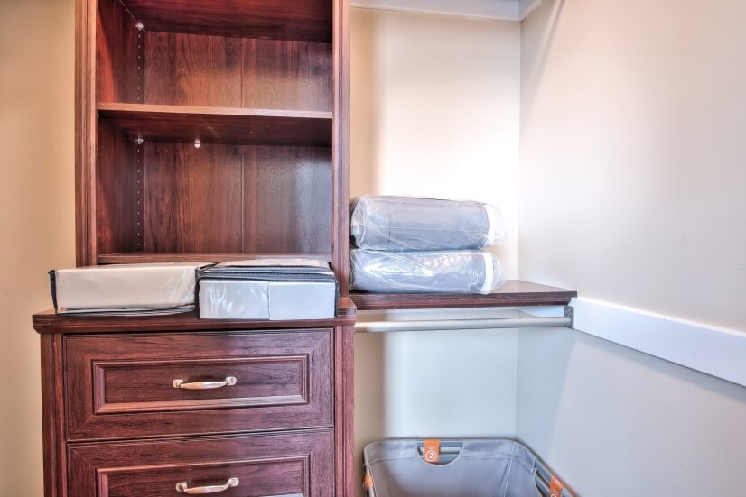 SF Furnished 4 Bdrm Outer Mission Flat