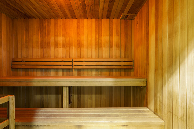 Upscale 1 Bd Condo in North York