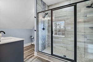 Luxurious Bathroom