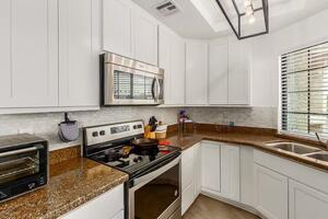 Welcome to Park Centre Desert Manor