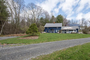 Front of the house 2