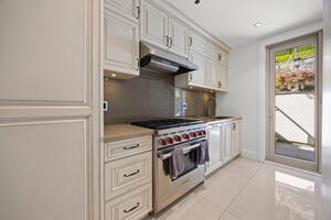 Vancouver Executive Luxury Home w/ View